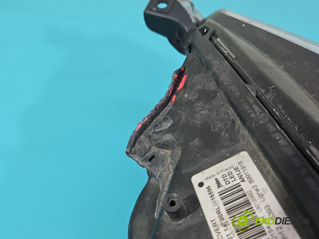 Ford Mondeo Mk5 2014-2022 2.0 tdci 179KM automatic 132 kW 1997 cm3 5- Reflektor: pravý ES73-13D154-AH (Svetlo predné pravé)