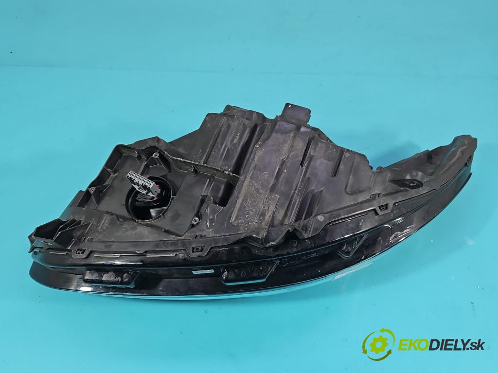 Ford Mondeo Mk5 2014-2022 2.0 tdci 179KM automatic 132 kW 1997 cm3 5- Reflektor: pravý ES73-13D154-AH (Svetlo predné pravé)