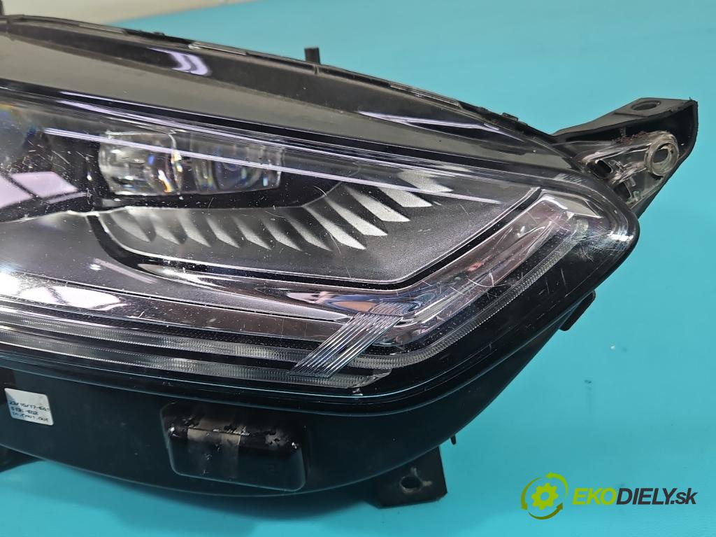 Ford Mondeo Mk5 2014-2022 2.0 tdci 179KM automatic 132 kW 1997 cm3 5- Reflektor: pravý ES73-13D154-AH (Svetlo predné pravé)