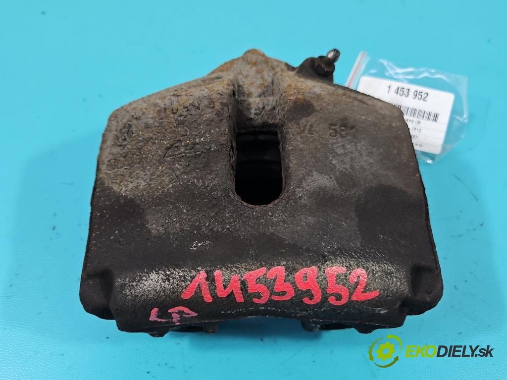 Audi A3 8P 2003-2012 1.4 TFSI 125 HP manual 92 kW 1390 cm3 5- brzdič predné ľavý  (Kľučka dverí ostatné)