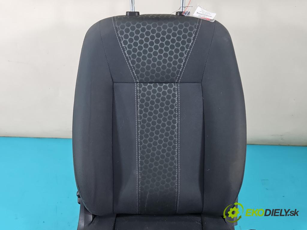Ford Fiesta Mk7 2008-2017 1.6 16V 120 HP manual 88 kW 1596 cm3 5- Sedačka pravý  (Sedadlo)