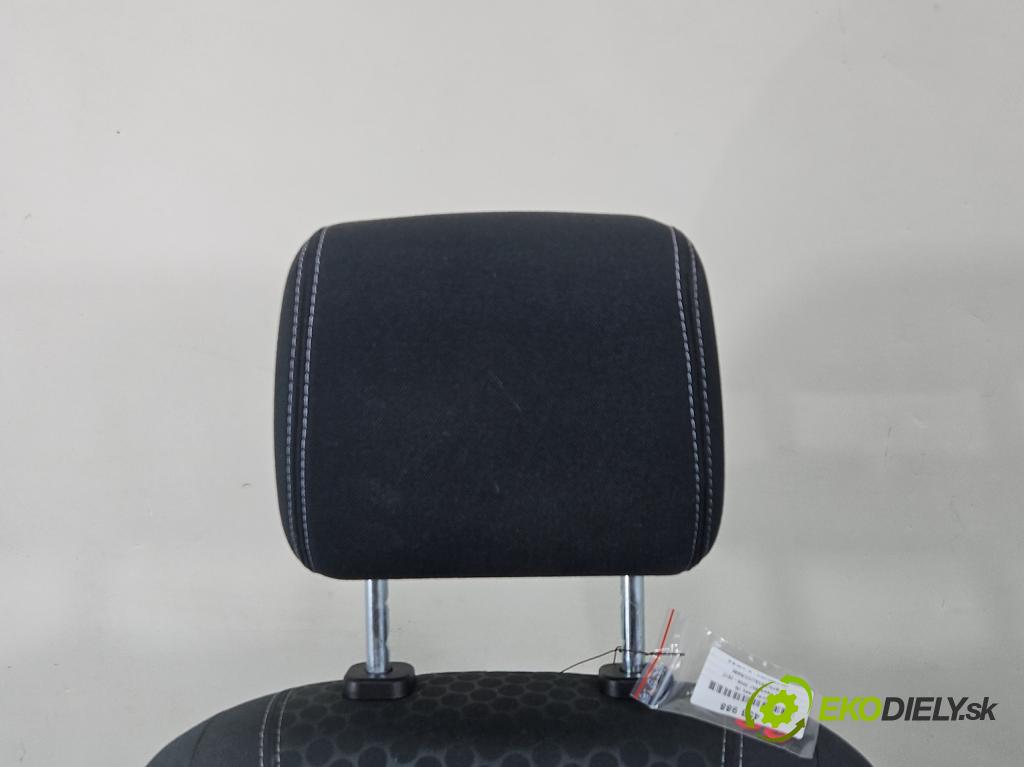 Ford Fiesta Mk7 2008-2017 1.6 16V 120 HP manual 88 kW 1596 cm3 5- Sedačka pravý  (Sedadlo)