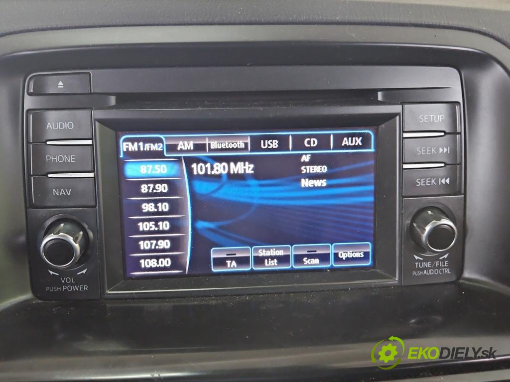 Mazda CX-5 I 2012-2017 2.2d 150 HP automatic 110 kW 2199 cm3 5- Radio originál CV-VM02F3JM