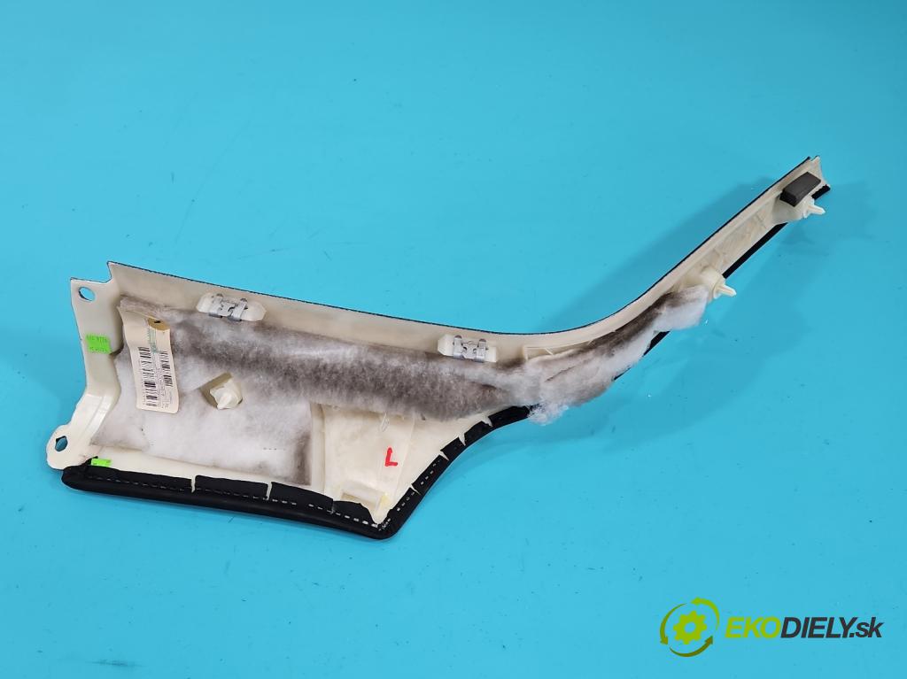 Mercedes ML W164 2005-2011 17 Rozstrapkané: materiál