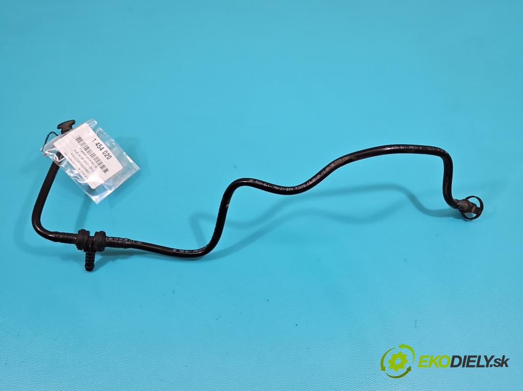 Audi A3 8P 2003-2012 1.4 TFSI 125 HP manual 92 kW 1390 cm3 5- rúrka palivovy 03C201542