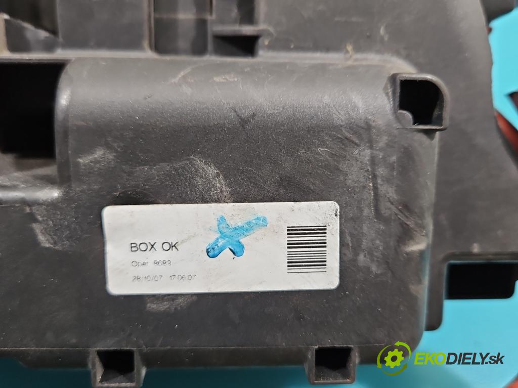 Opel Corsa D 2006-2014 1.2 16V 80 HP manual 59 kW 1229 cm3 3- riadiaca jednotka motora 55557933