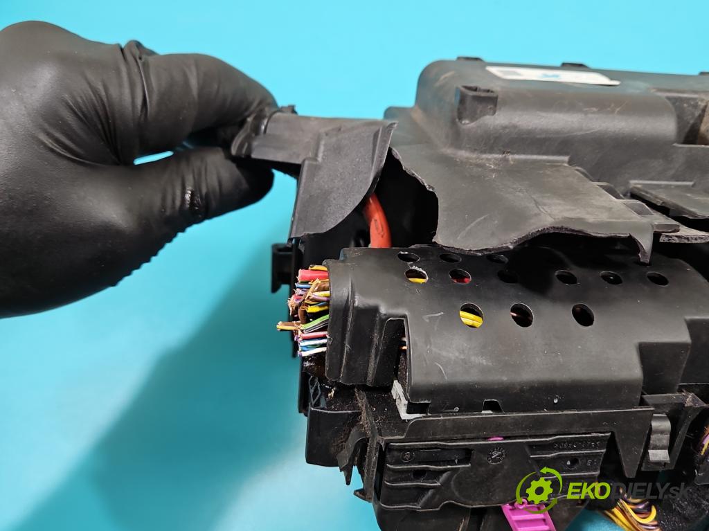 Opel Corsa D 2006-2014 1.2 16V 80 HP manual 59 kW 1229 cm3 3- riadiaca jednotka motora 55557933