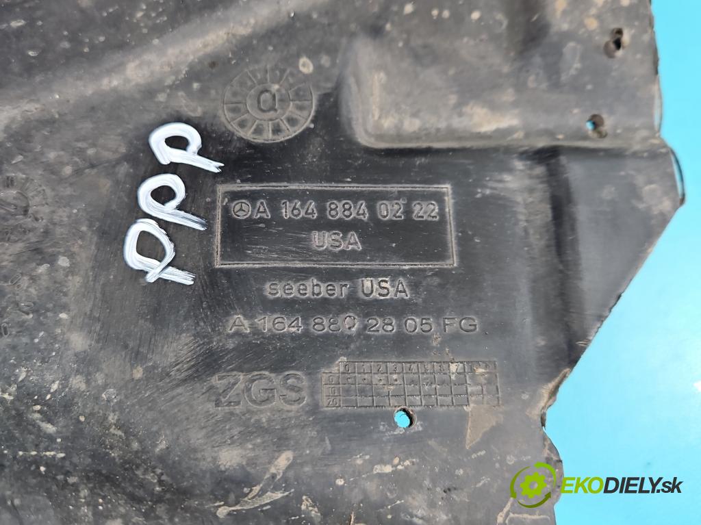 Mercedes ML W164 2005-2011 3.0 cdi (642940) 224 hp automatic 165 kW 2987 cm3 5- blatník: přední pravé A1648840222