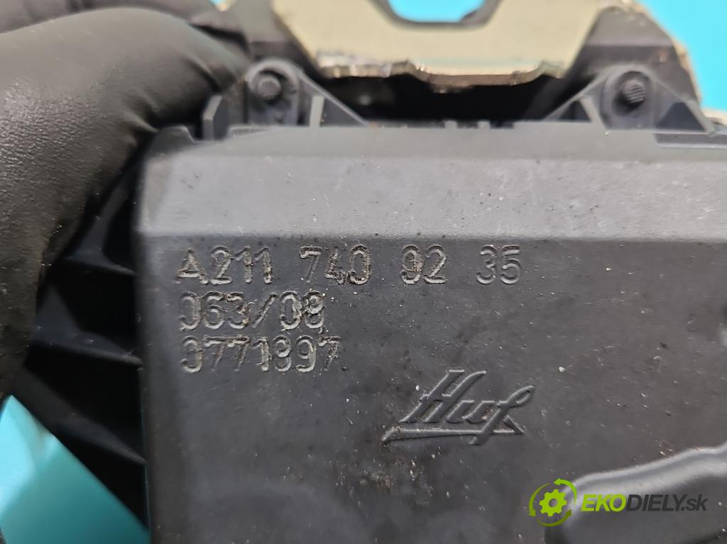 Mercedes ML W164 2005-2011 3.0 cdi 642940 224hp automatic 165 kW 2987 cm3 5- zámok kufrové dvere zadné A2117409235