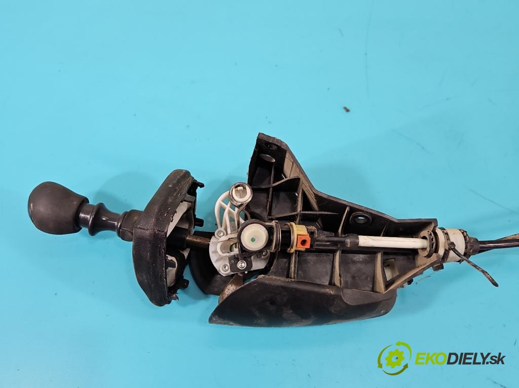 Renault Master III 2010-2019 2.3 dci 125 HP manual 92 kW 2299 cm3 5- Páka: Změny: stupeň,rýchlosť  (Rýchlostná páka (kulisa))