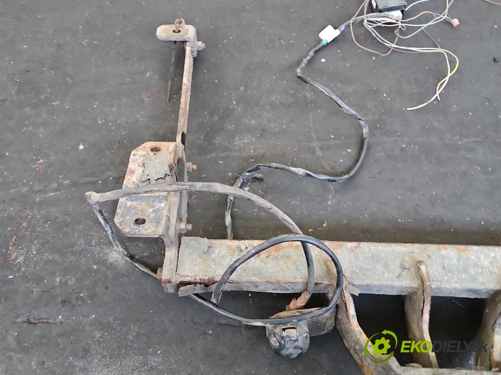 Renault Master III 2010-2019 2.3 dci 125 hp manual 92 kW 2299 cm3 5- oko tažné  (Tažná zařízení)