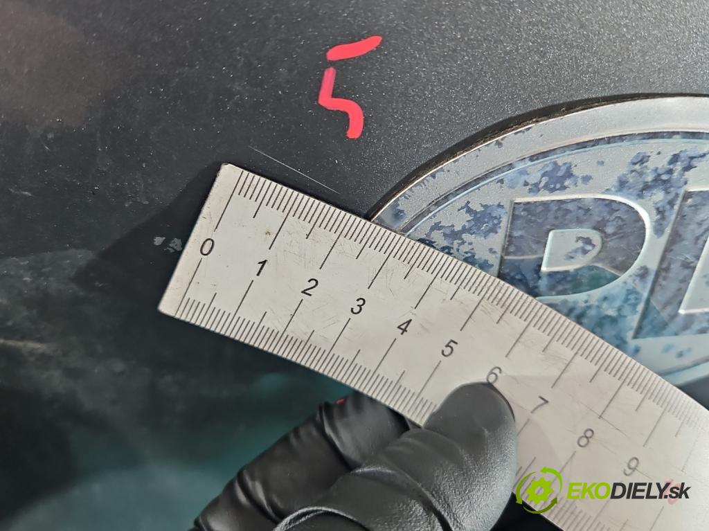 Suzuki Grand Vitara II 2005-2014 2.0 16V 140 hp manual 103 kW 1995 cm3 5- zadní kufrové dveře  (Zadní kapoty)