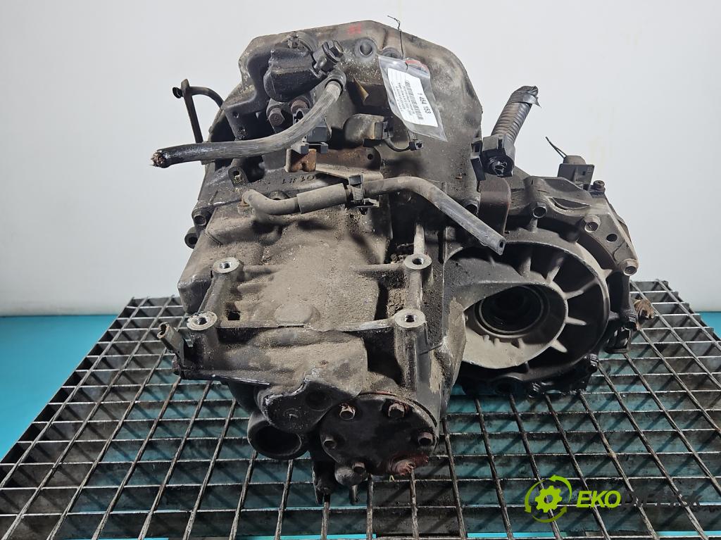 Nissan Almera N16 2000-2006 1.5 16V 90 HP manual 66 kW 1498 cm3 3- prevodovka stupeň,rýchlosť manual 4M40