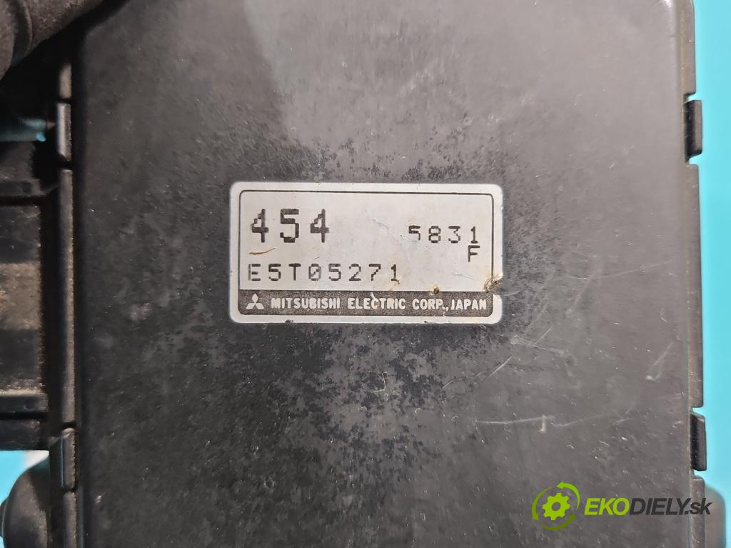 Mitsubishi Carisma 1.6 16V 90 HP manual 66 kW 1597 cm3 5- průtokoměr: E5T05271 (Váha vzduchu)