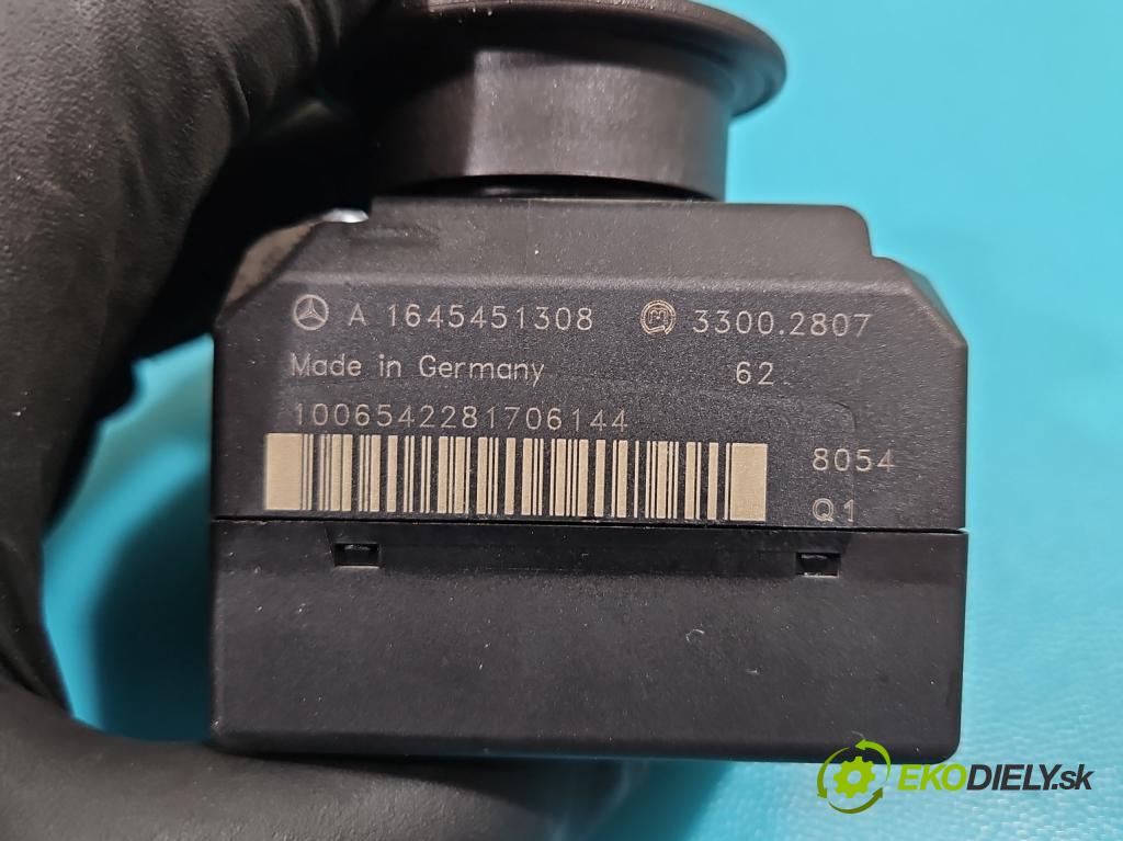 Mercedes ML W164 2005-2011 3.0 cdi (642940) 224hp automatic 165 kW 2987 cm3 5- Spínačka A1645451308 (Spínacia skrinka)