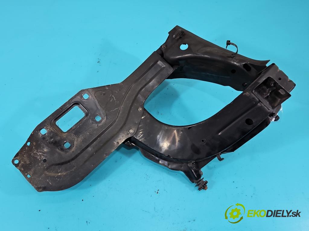 Mercedes ML W164 2005-2011 3.0 cdi (642940) 224 hp automatic 165 kW 2987 cm3 5- stěna přední  (Výztuhy přední)