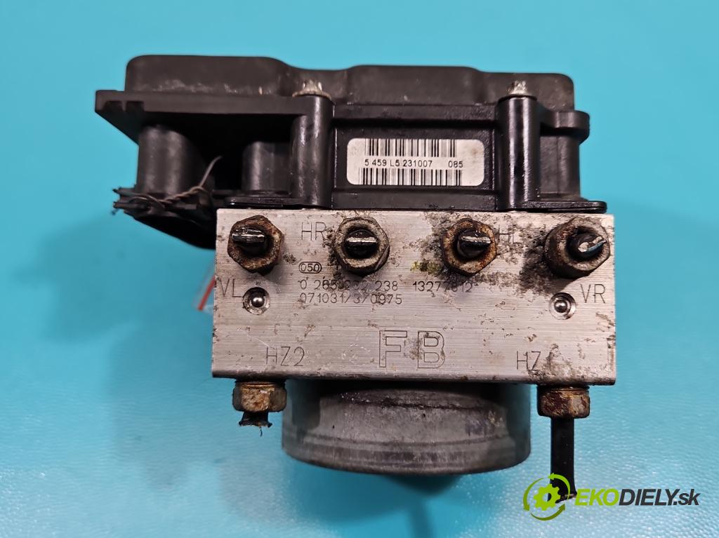 Opel Corsa D 2006-2014 1.2 16V 80 HP manual 59 kW 1229 cm3 3- čerpadlo abs 0265800422 (Pumpa ABS)