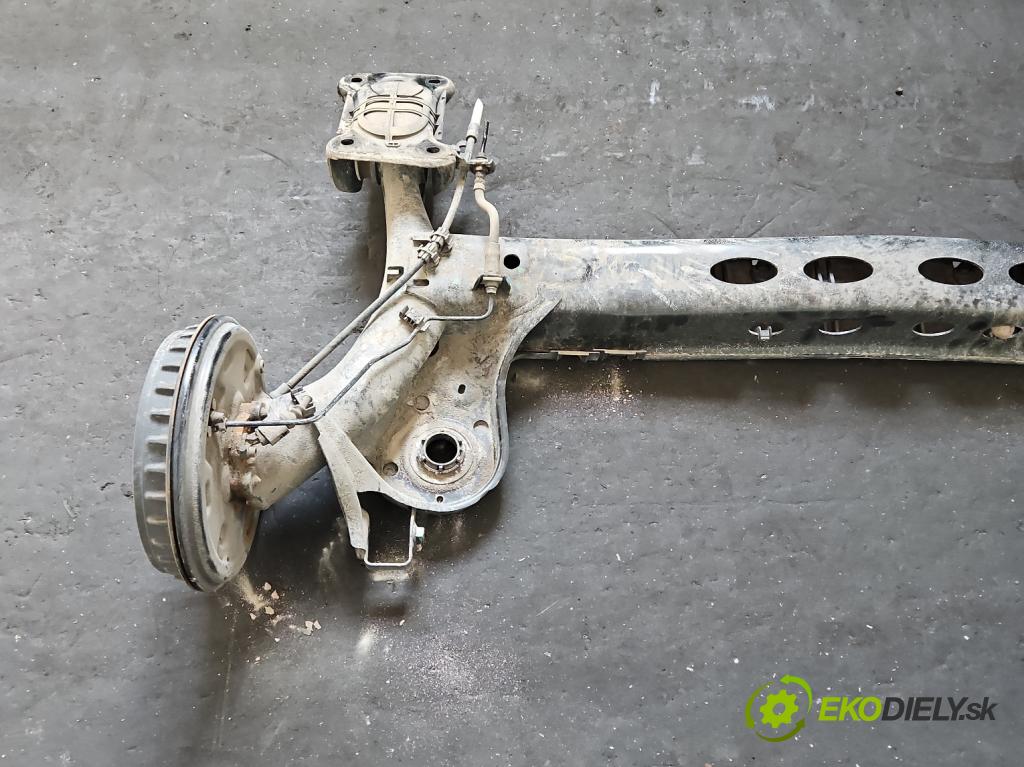 Seat Ibiza V KJ 2017- 1.0 TSI 95 hp manual 70 kW 999 cm3 5- zadní výztuha  (Výztuhy zadní)