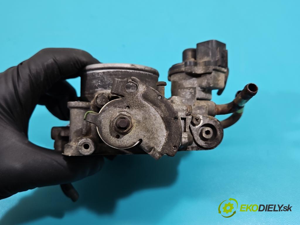 Mitsubishi Carisma 1.6 16V 90 HP manual 66 kW 1597 cm3 5- klapka  (Škrtiaca klapka)