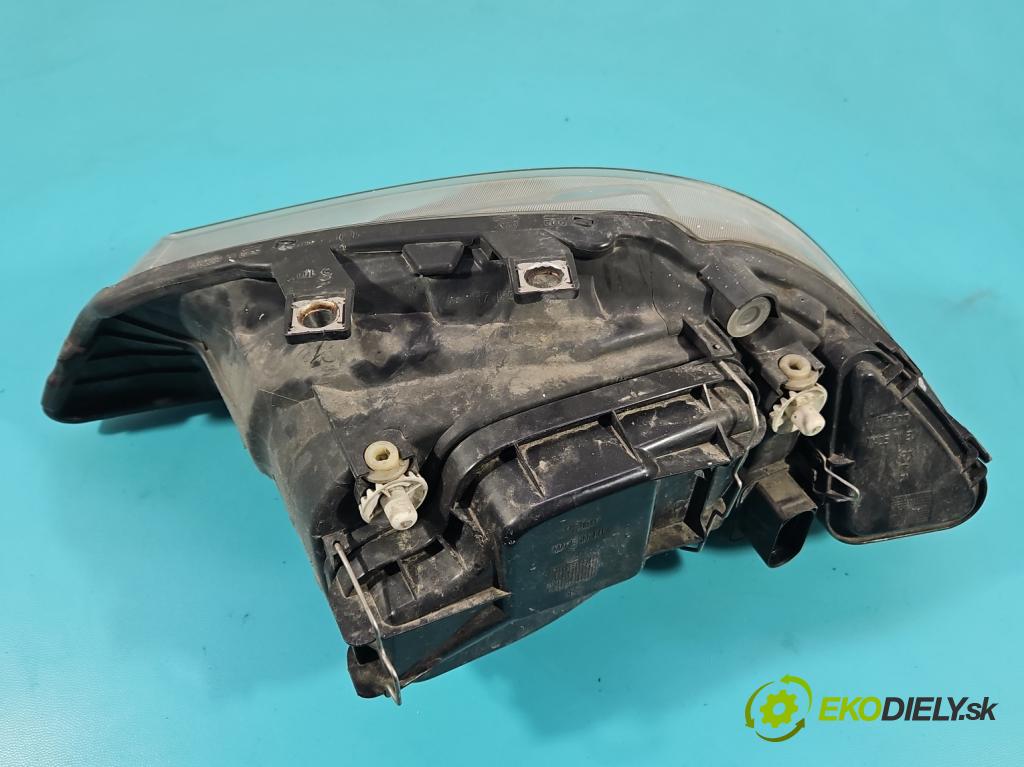 Seat Cordoba II 6L 2002-2008 1.4 tdi 75 HP manual 55 kW 1422 cm3 4- Reflektor: pravý 6L1941022A (Svetlo predné pravé)