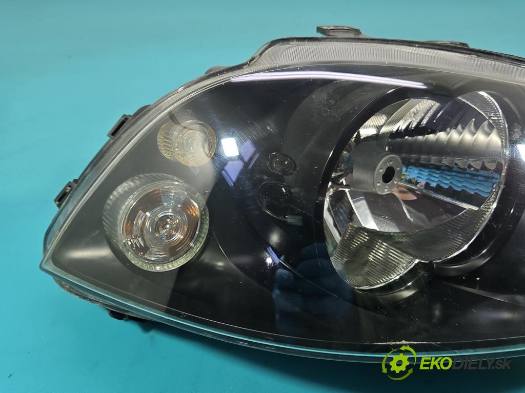 Seat Cordoba II 6L 2002-2008 1.4 tdi 75 HP manual 55 kW 1422 cm3 4- Reflektor: pravý 6L1941022A (Svetlo predné pravé)