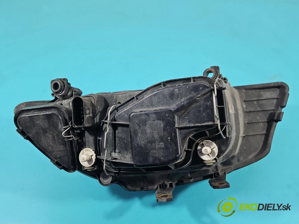 Seat Cordoba II 6L 2002-2008 1.4 tdi 75 HP manual 55 kW 1422 cm3 4- Reflektor: pravý 6L1941022A (Svetlo predné pravé)
