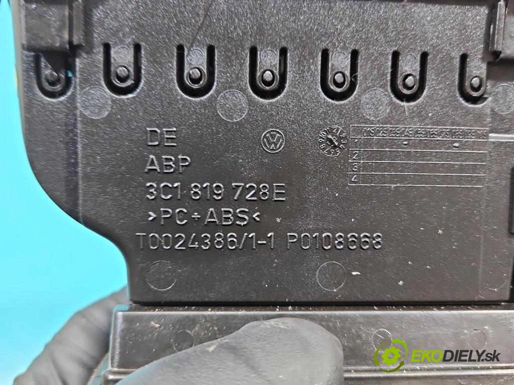 Vw Passat B6 2005-2010 2.0 tdi 140 HP automatic 103 kW 1968 cm3 5- Mřížka: kúrenia stredová 3C2819728 (Mriežka kúrenia (fukár))