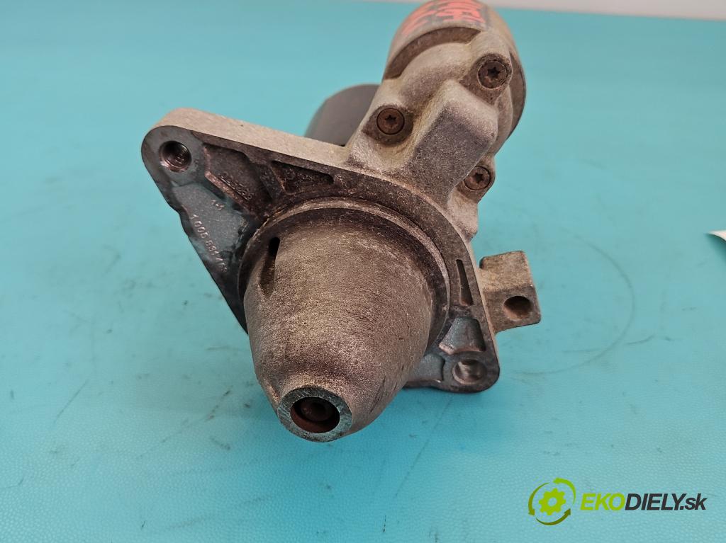 Toyota Aygo 2005-2014 1.0 VVTi 68 HP manual 50 kW 998 cm3 5- štartér 0001107439 (Štartér)