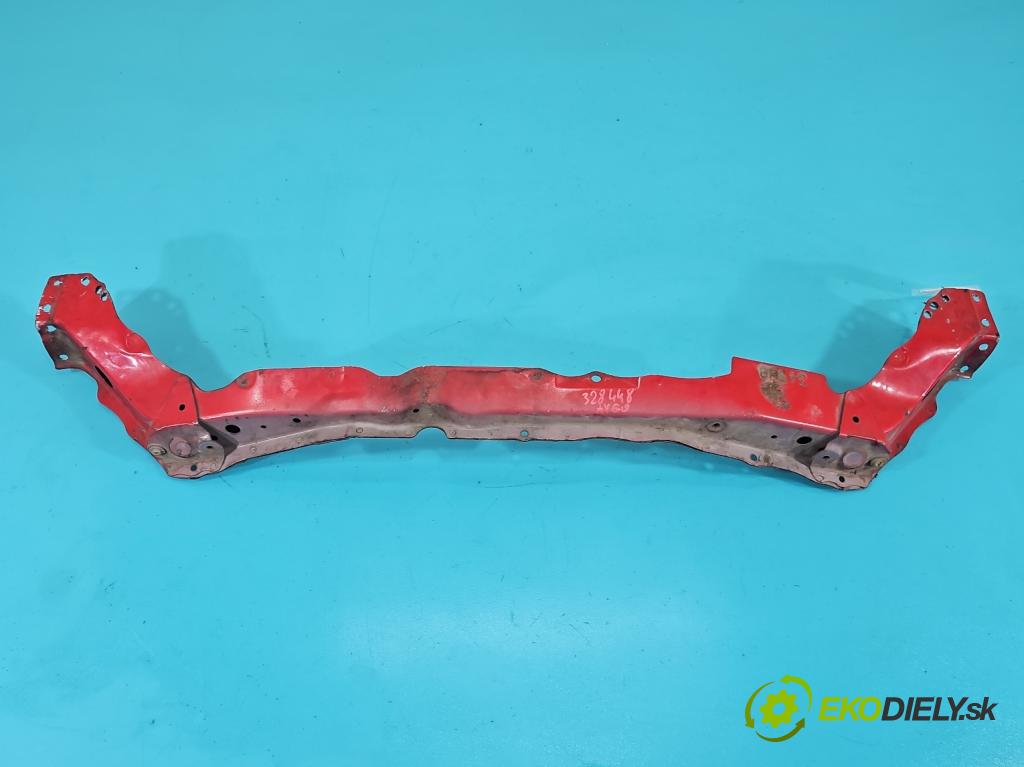 Toyota Aygo 2005-2014 1.0 VVTi 68 hp manual 50 kW 998 cm3 5- stěna přední  (Výztuhy přední)