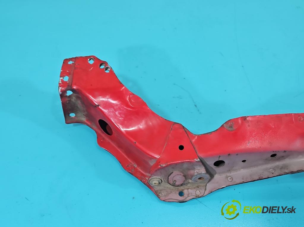 Toyota Aygo 2005-2014 1.0 VVTi 68 hp manual 50 kW 998 cm3 5- stěna přední  (Výztuhy přední)