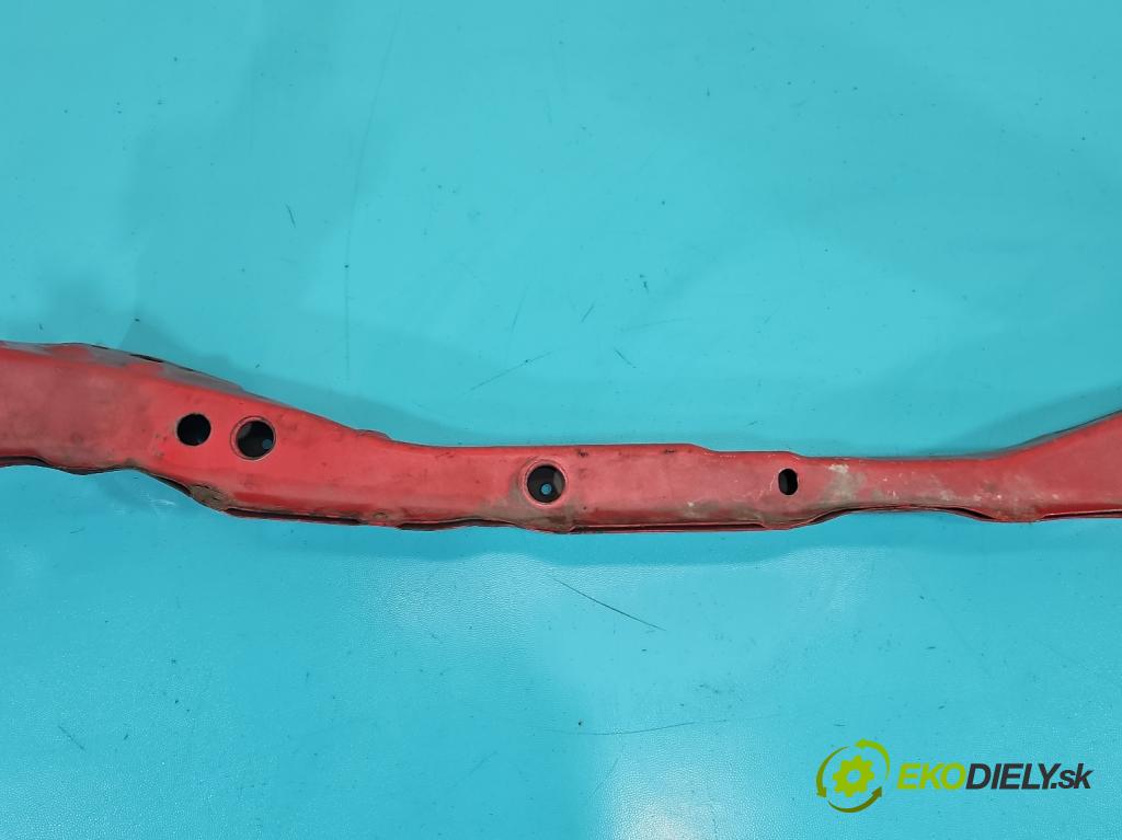 Toyota Aygo 2005-2014 1.0 VVTi 68 hp manual 50 kW 998 cm3 5- stěna přední  (Výztuhy přední)