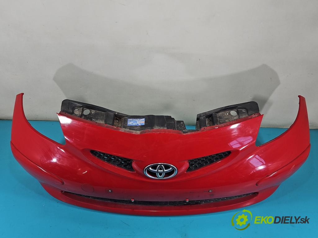 Toyota Aygo 2005-2014 1.0 VVTi 68 hp manual 50 kW 998 cm3 5- nárazník přední  (Ostatné)