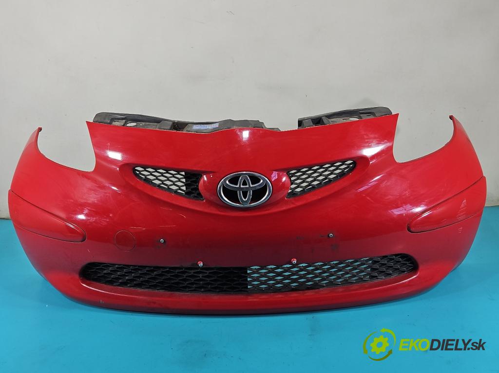 Toyota Aygo 2005-2014 1.0 VVTi 68 hp manual 50 kW 998 cm3 5- nárazník přední  (Ostatné)