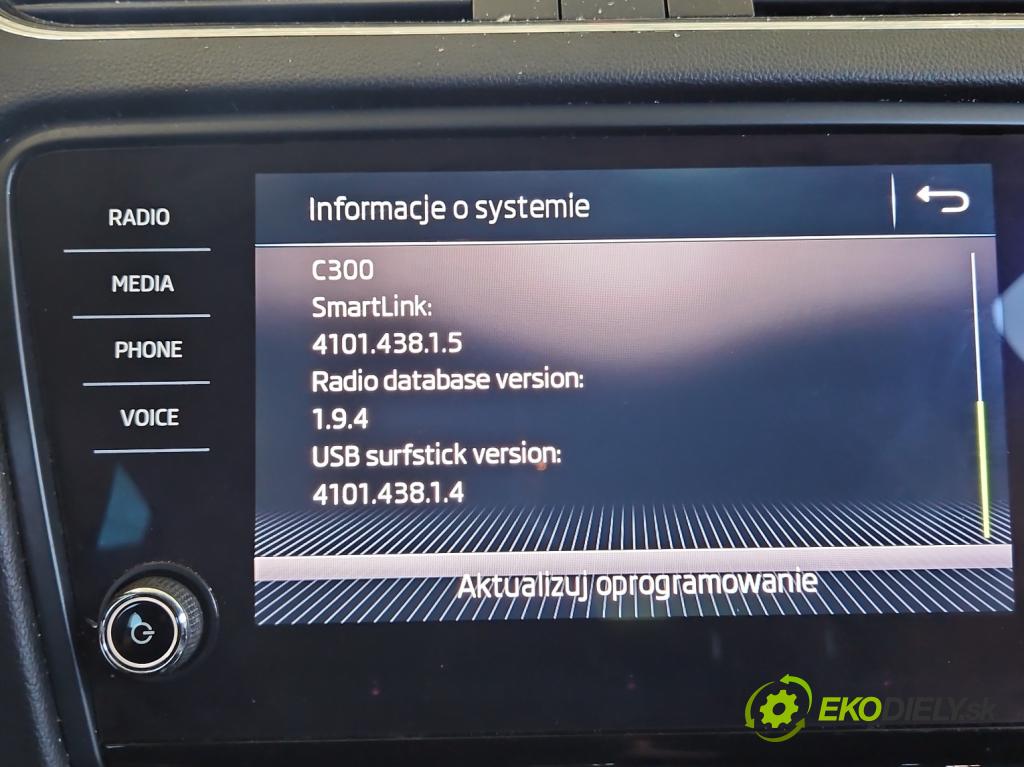 Skoda Octavia III 2013- 2.0 TSI 190 HP automatic 140 kW 1984 cm3 5- Radio originál 5E0919605N