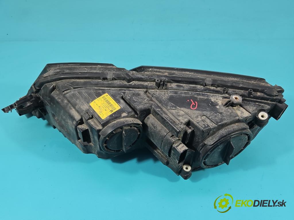 Skoda Octavia III 2013- 2.0 TSI 190 HP automatic 140 kW 1984 cm3 5- Reflektor: pravý 5E1941016C (Svetlo predné pravé)