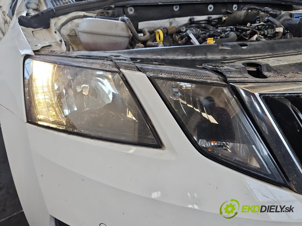 Skoda Octavia III 2013- 2.0 TSI 190 HP automatic 140 kW 1984 cm3 5- Reflektor: pravý 5E1941016C (Svetlo predné pravé)