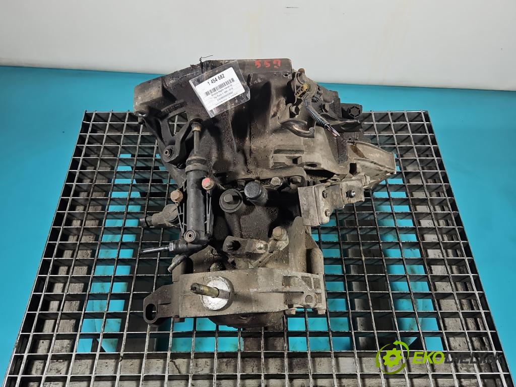 Fiat Punto II 1999-2010 1.2 8V 60 HP manual 44 kW 1242 cm3 5- prevodovka stupeň,rýchlosť manual