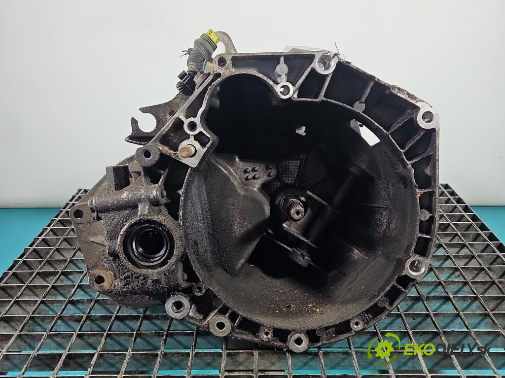 Fiat Punto II 1999-2010 1.2 8V 60 HP manual 44 kW 1242 cm3 5- prevodovka stupeň,rýchlosť manual