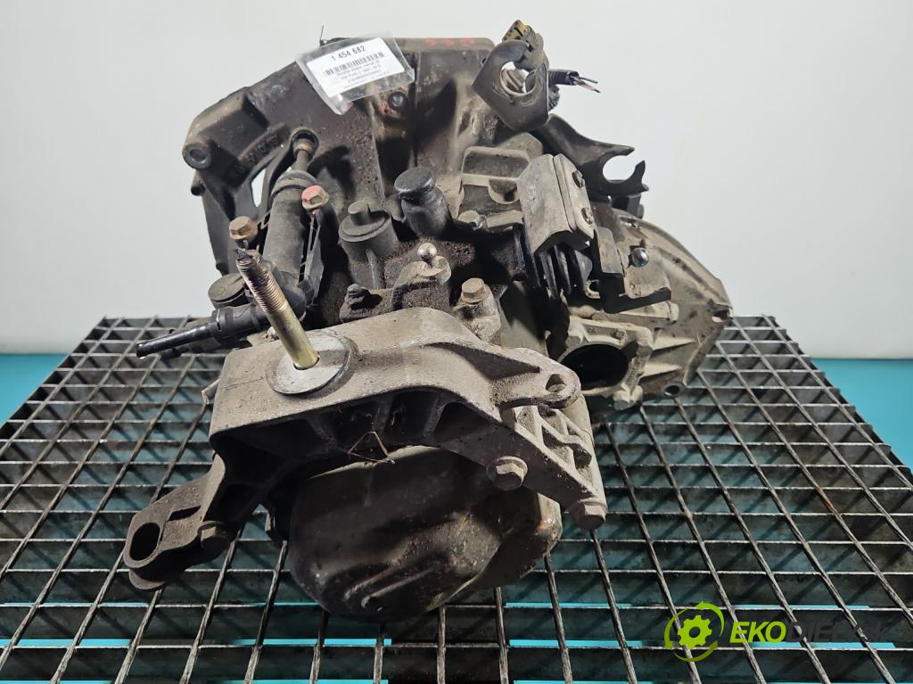 Fiat Punto II 1999-2010 1.2 8V 60 HP manual 44 kW 1242 cm3 5- prevodovka stupeň,rýchlosť manual