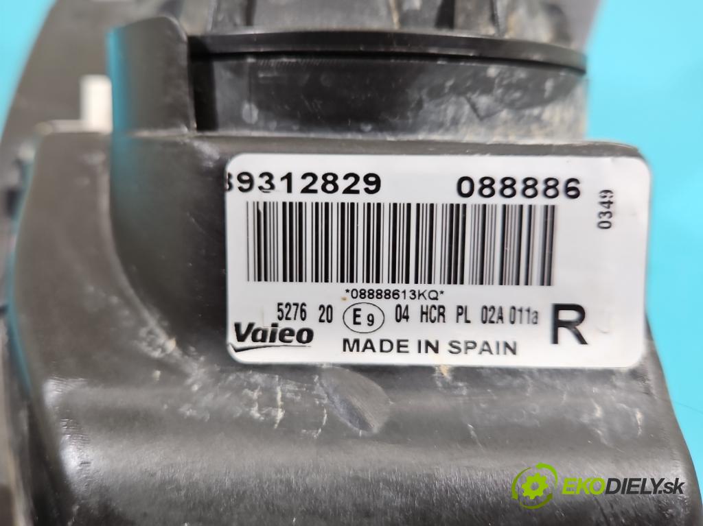 Opel Corsa C 2000-2006 1.0 12V 60 HP manual 44 kW 973 cm3 3- Reflektor: pravý  (Svetlo predné pravé)