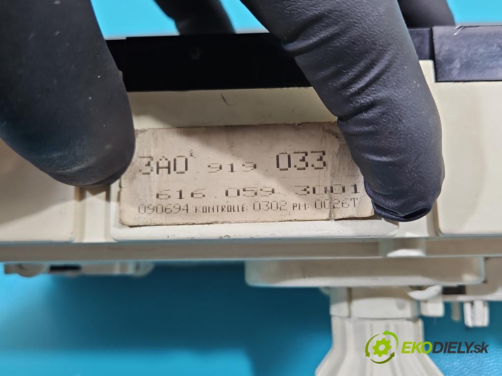 Vw Passat B4 1993-1997 1.8 90 HP manual 66 kW 1781 cm3 4- prístrojovka/ budíky 3A0919033 (Prístrojová doska)