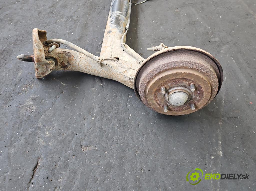 Ford Fiesta Mk6 2002-2008 1.4 16V 80 hp manual 59 kW 1388 cm3 5- zadní výztuha  (Výztuhy zadní)
