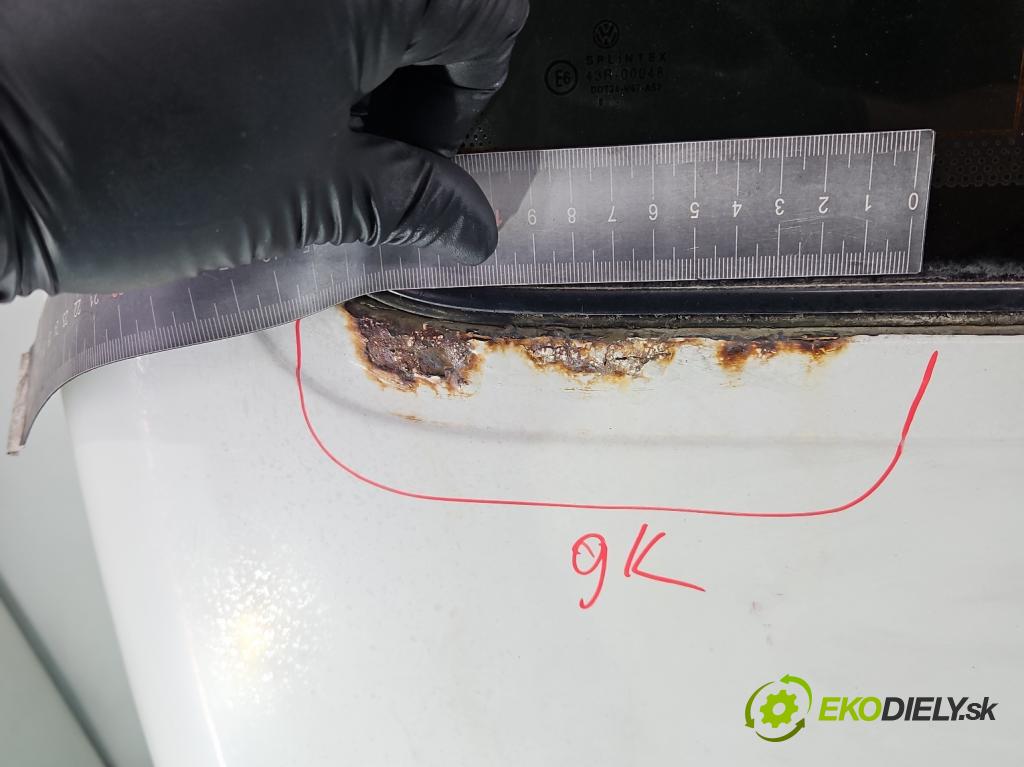 Vw Transporter T4 1990-2003 1.9 TD 68 hp manual 50 kW 1900 cm3 5- zadní kufrové dveře  (Zadní kapoty)