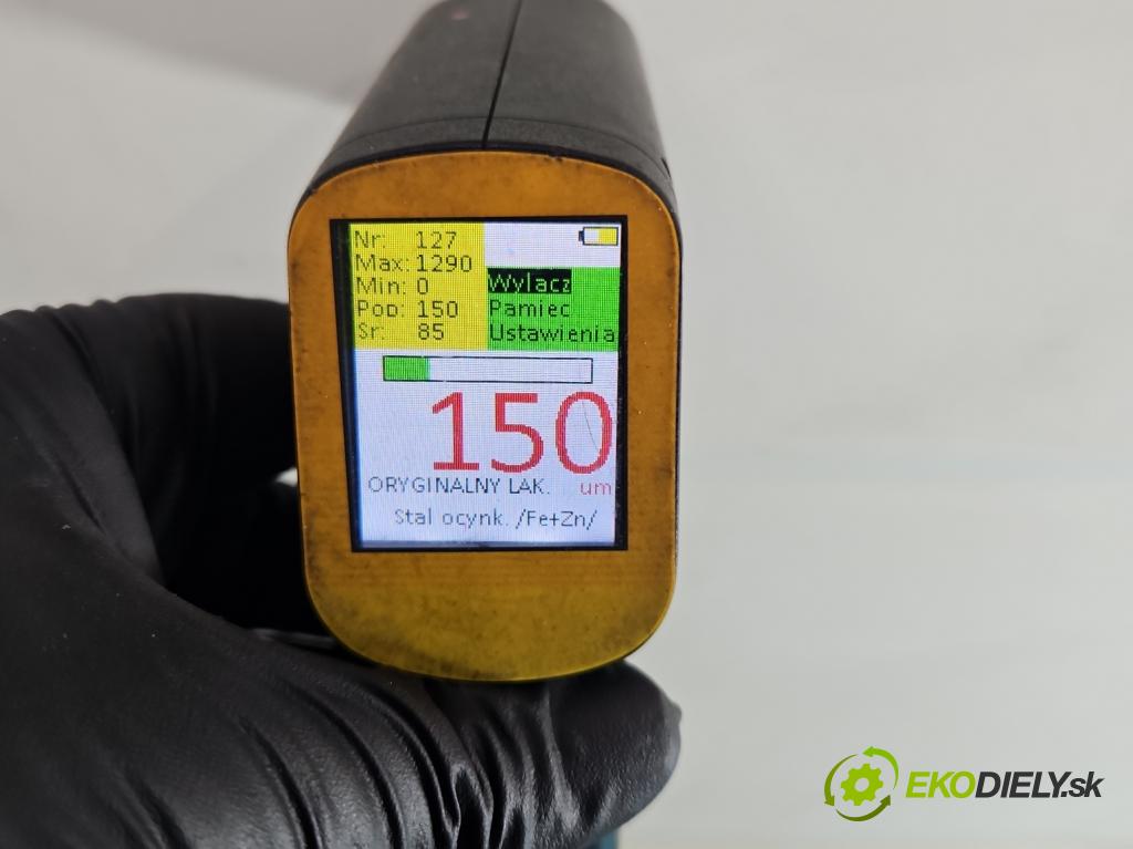 Vw Transporter T4 1990-2003 1.9 TD 68 hp manual 50 kW 1900 cm3 5- zadní kufrové dveře  (Zadní kapoty)