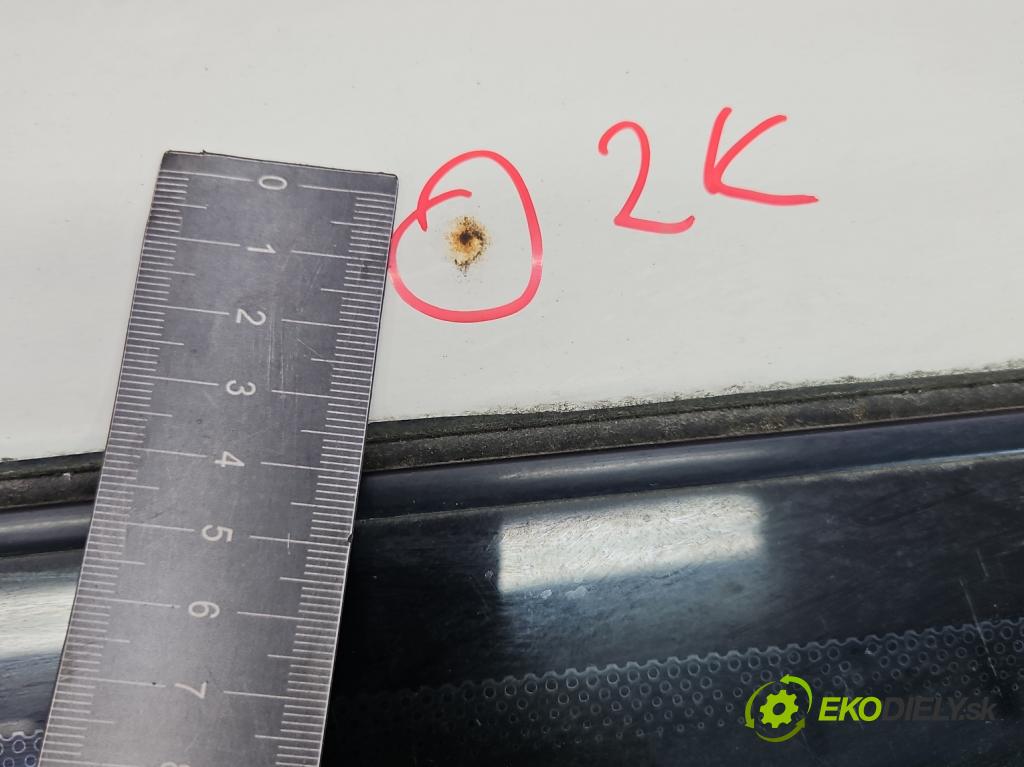 Vw Transporter T4 1990-2003 1.9 TD 68 hp manual 50 kW 1900 cm3 5- zadní kufrové dveře  (Zadní kapoty)