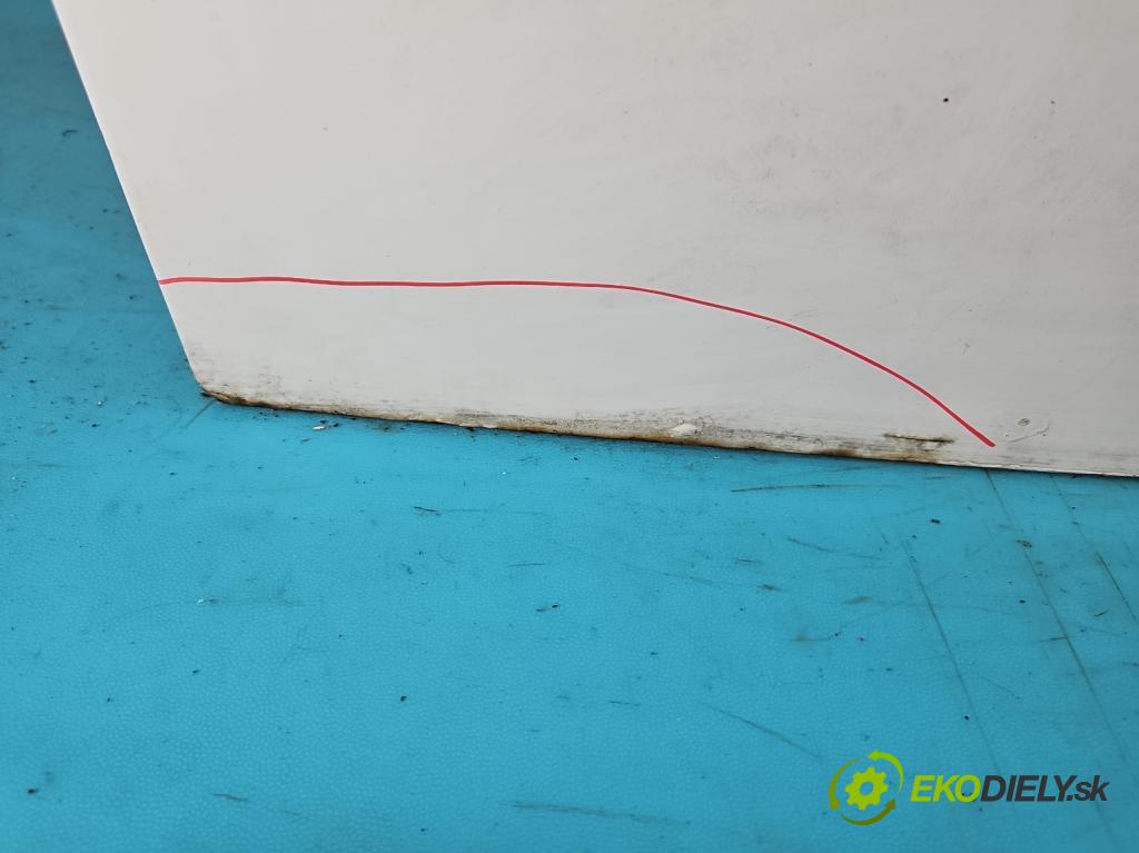 Vw Transporter T4 1990-2003 1.9 TD 68 hp manual 50 kW 1900 cm3 5- zadní kufrové dveře  (Zadní kapoty)