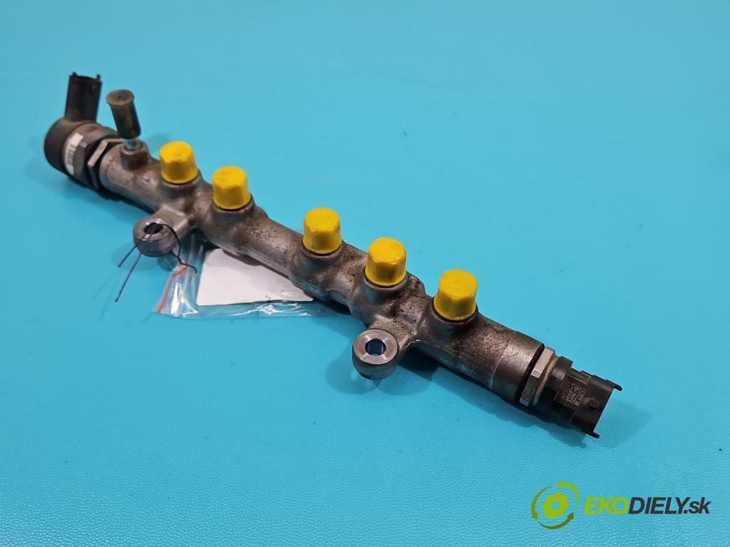 Jaguar XE X760 2015-2024 2.0d 179KM automatic 132 kW 1999 cm3 4- lišta vstrekovacia 0445214332 (Vstrekovacia lišta)