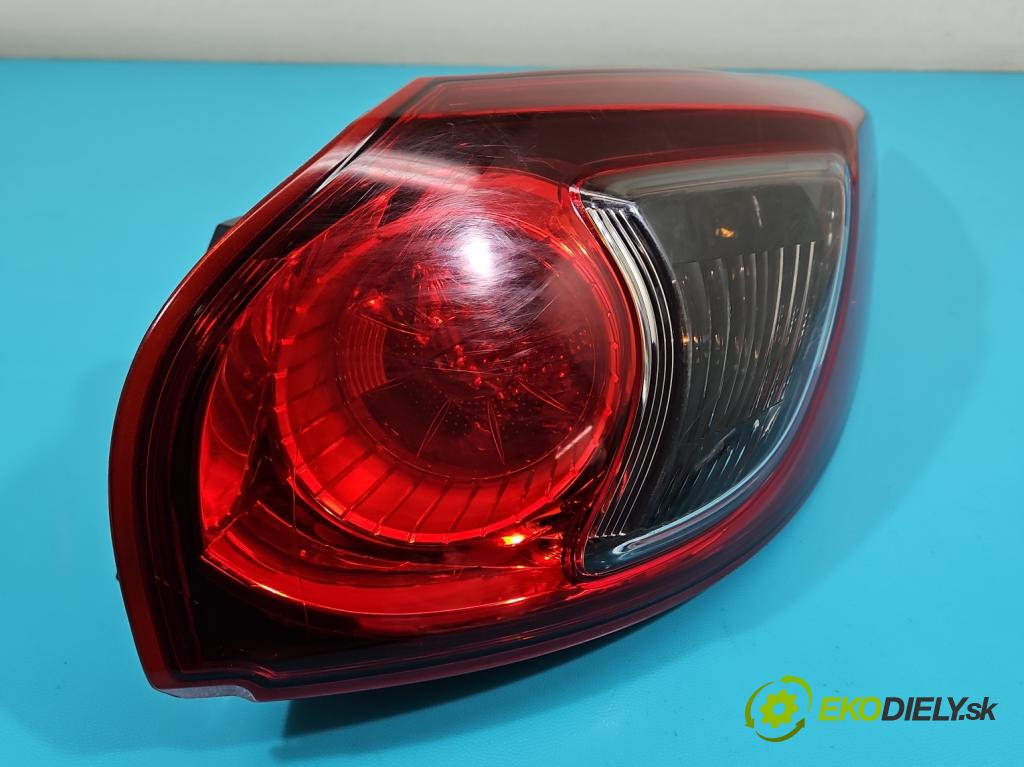 Mazda CX-5 I 2012-2017 2.2d 150 HP automatic 110 kW 2199 cm3 5- svetlo / reflektor zadné pravé  (Kľučka dverí ostatné)