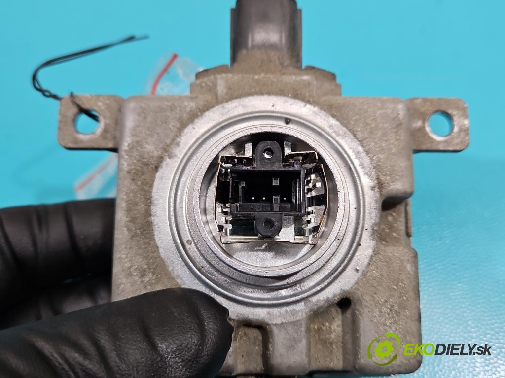 Mazda CX-5 I 2012-2017 2.2d 150 HP automatic 110 kW 2199 cm3 5- střídač: xenon W3T24571 (Riadiaca jednotka xenónu)