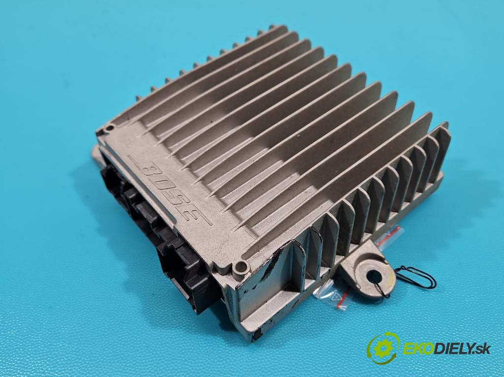 Mazda CX-5 I 2012-2017 2.2d 150 HP automatic 110 kW 2199 cm3 5- Zesilovač: KD4666A20A (Zosilňovač)